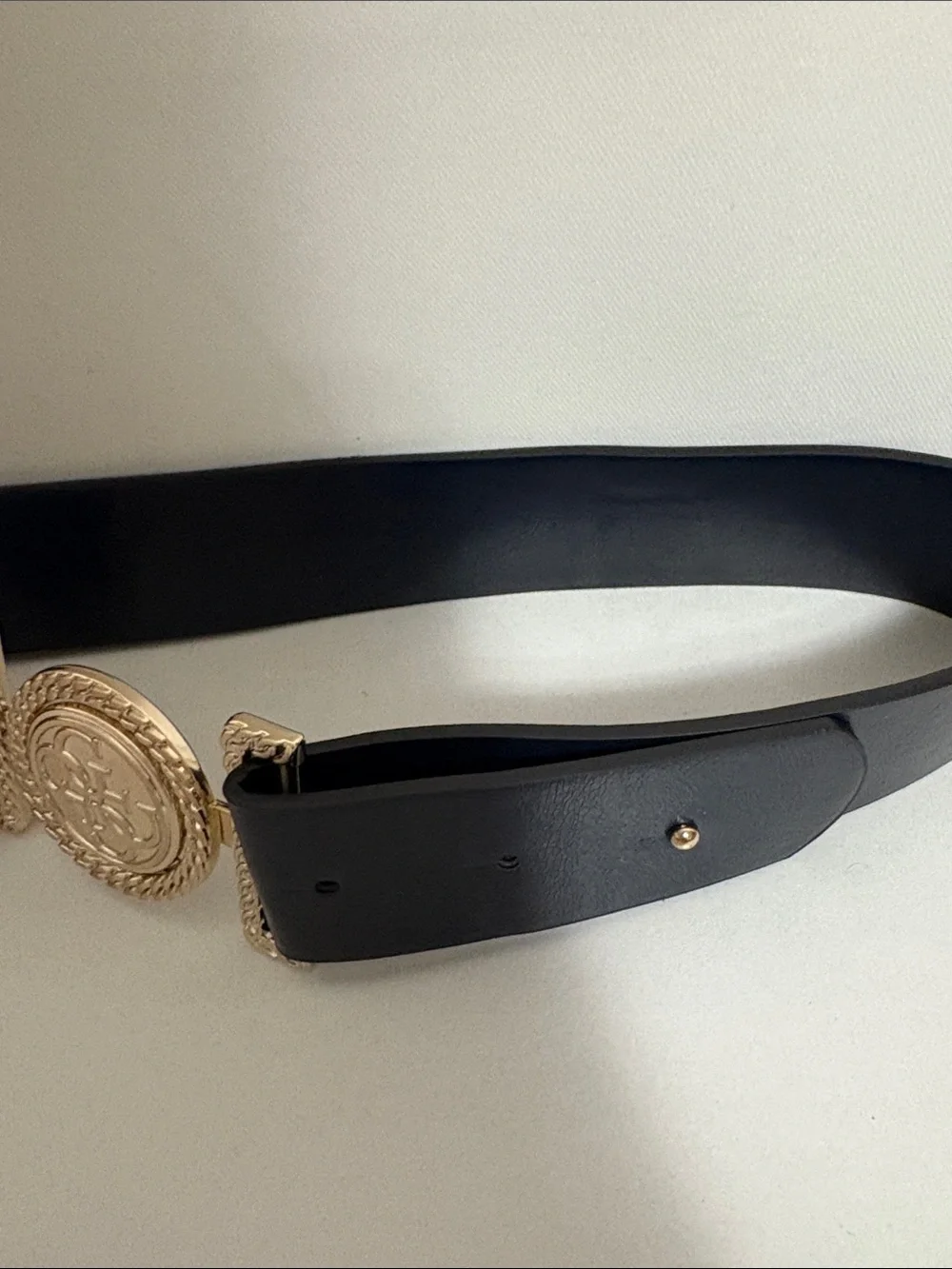 Guess Navy Leather Waist Belt